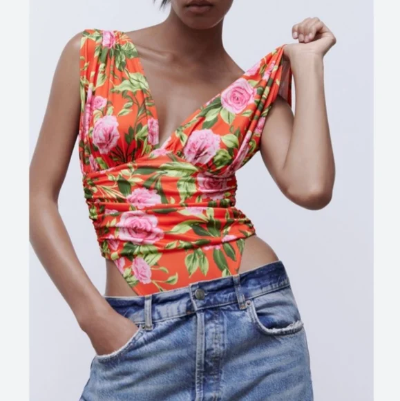 🆕️ Zara Floral Bodysuit - Picture 1 of 3